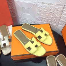 Hermes Slippers